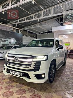 تويوتا لاندكروزر